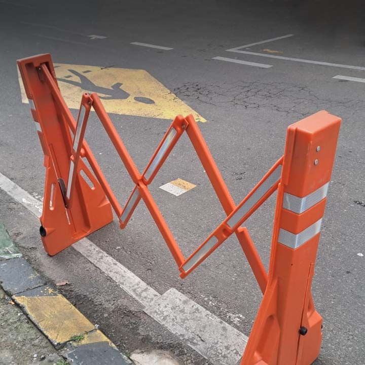 Miniatura: Valla Retrátil