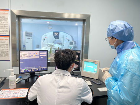 เมื่อผู้ป่วยมะเร็งเปลี่ยน “ทางเลือก” เป็น “ทางรอด” ด้วยวิธีการรักษาแบบบาดแผลเล็ก