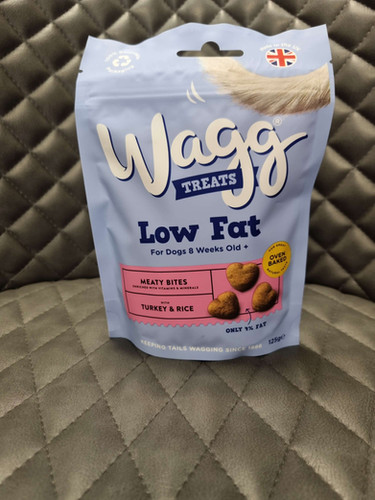 Wagg low fat treats Family Tree Pet Sup