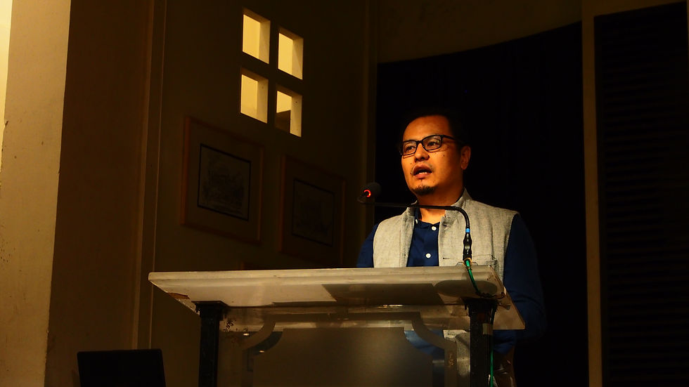 Veio Pou | Writing Community Memory
