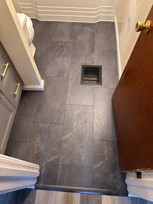 Floor tile