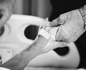 L’aide active à mourir peut-elle être considérée comme un soin ?