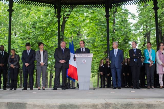 François Hollande sur l'estrade