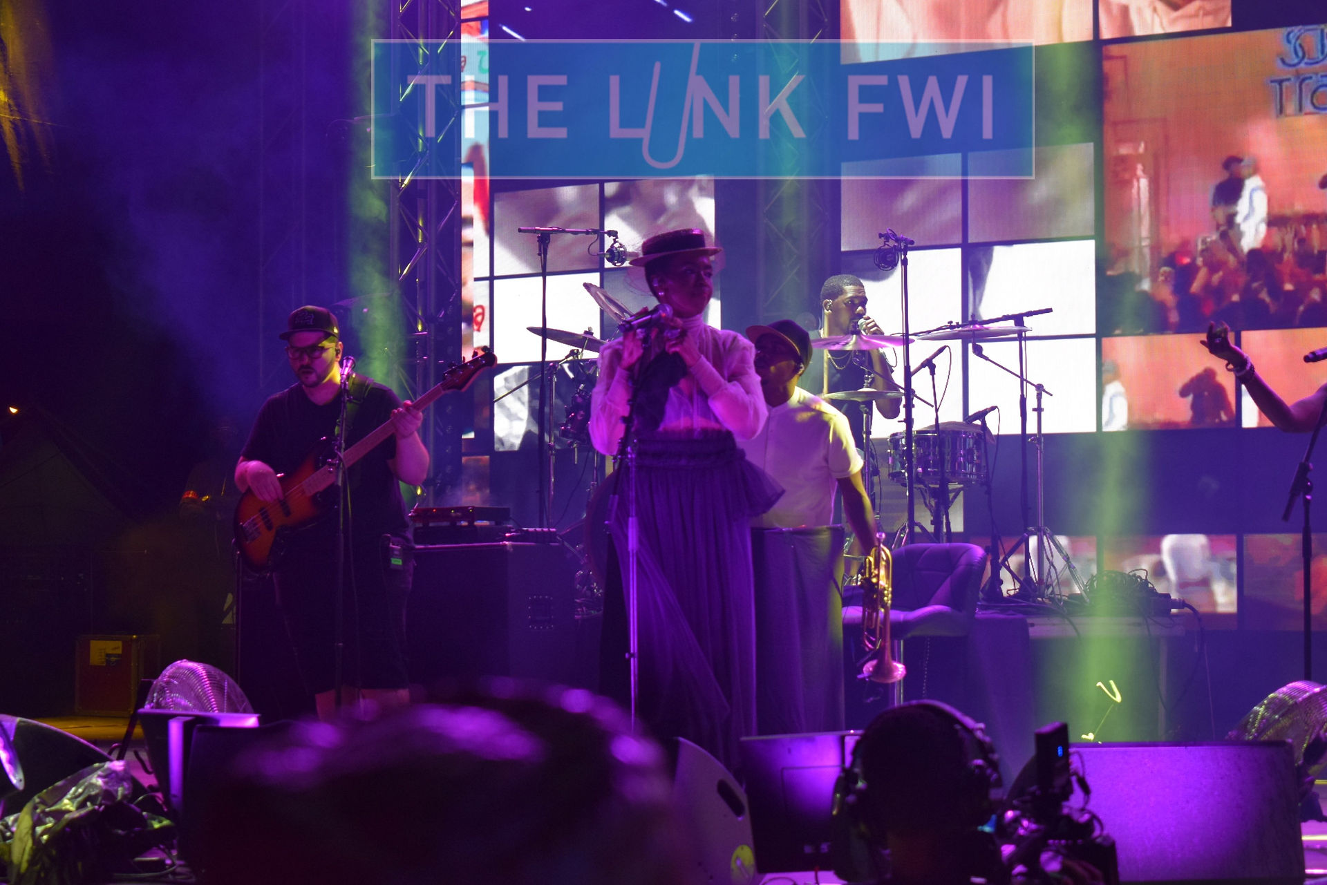 LaurynHill12