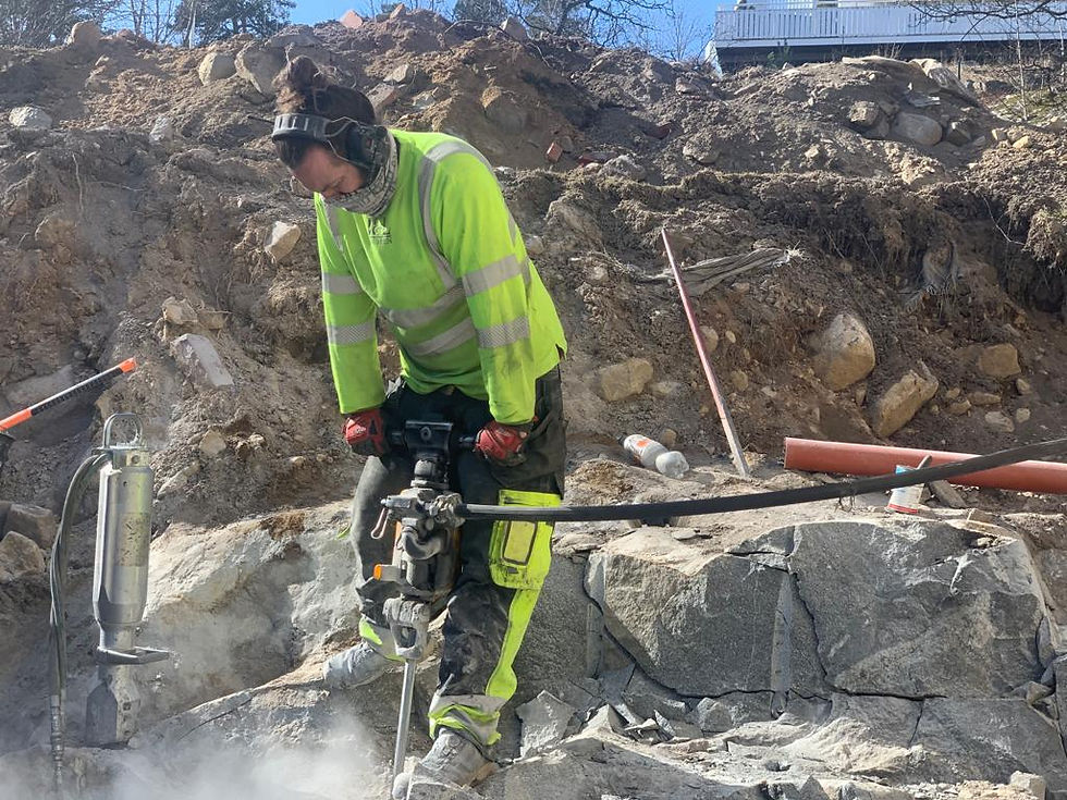 J&L Gruppens team på plats vid rivningsprojekt i Stockholm