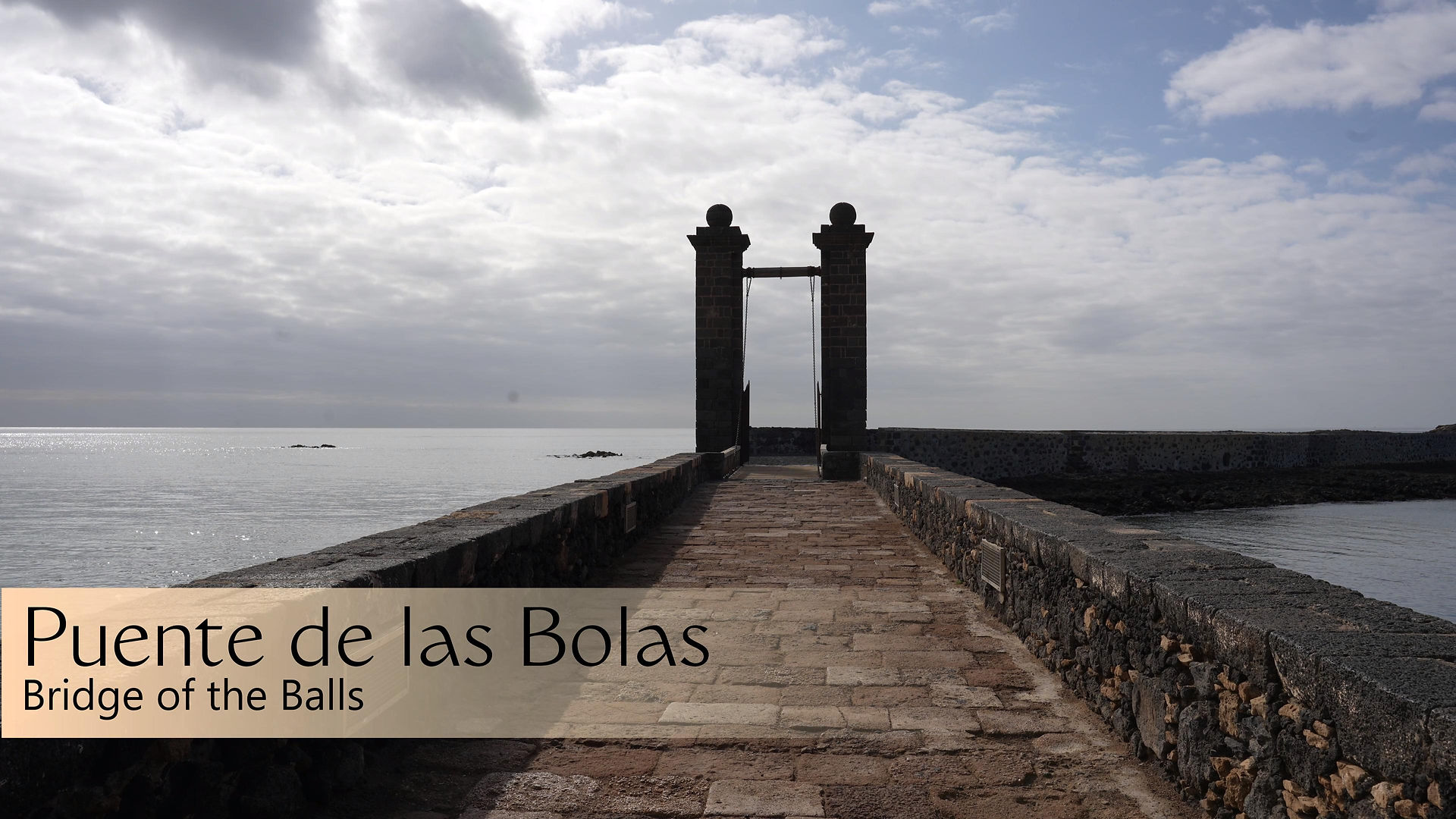 Puente de las Bolas near Lanzarote Cruise Port