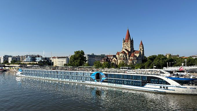VIVA ENJOY River cruise