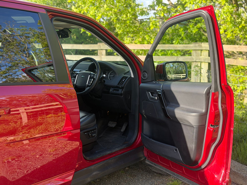 Thumbnail: 2013 Land Rover Freelander 2 HSE LUX SD4
