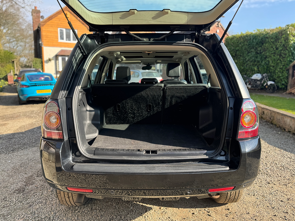 Thumbnail: 2012 Land Rover Freelander 2 HSE LUX SD4