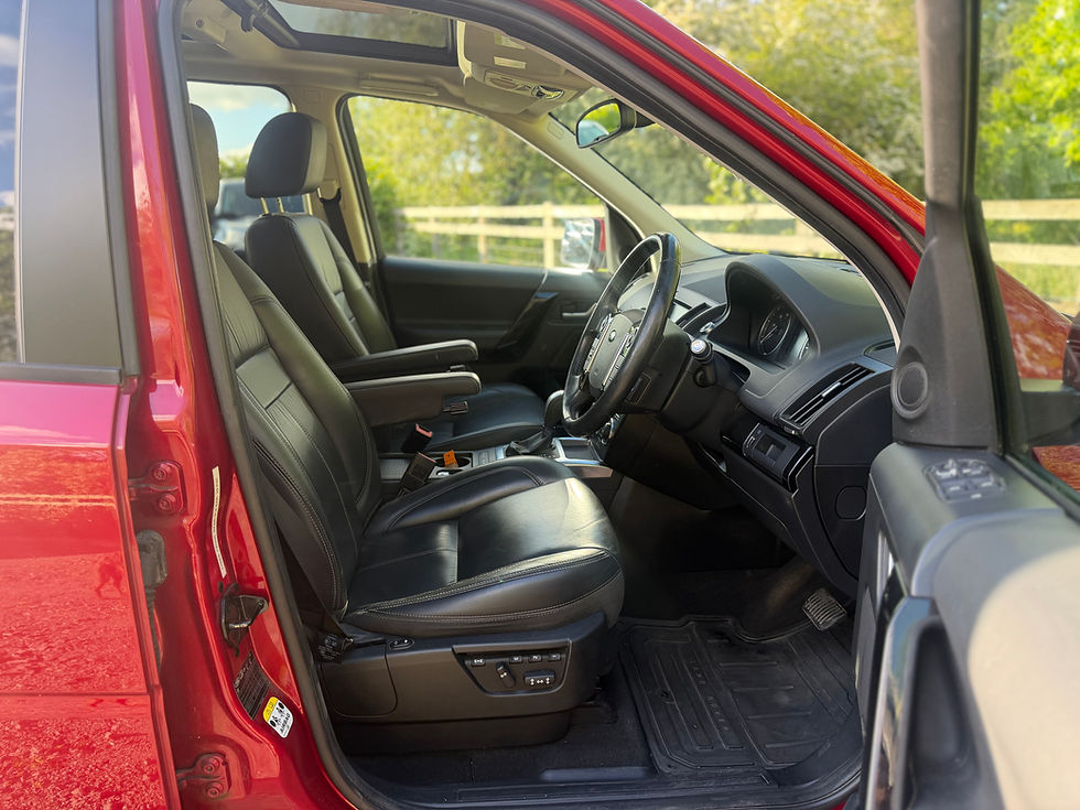 Thumbnail: 2013 Land Rover Freelander 2 HSE LUX SD4