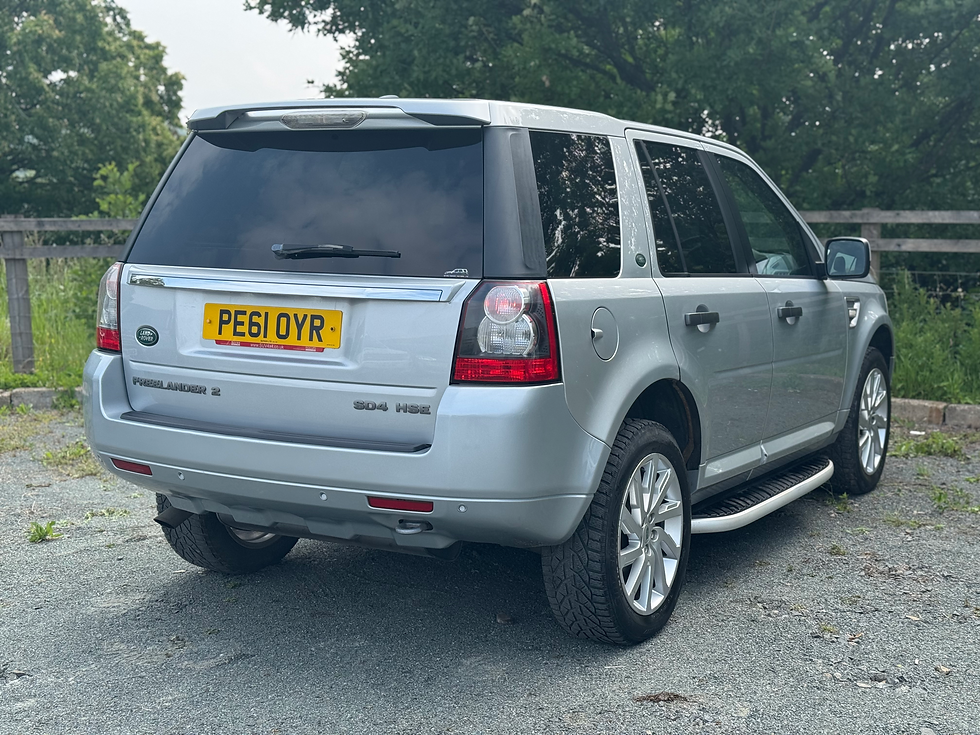 Thumbnail: 2011 Land Rover Freelander 2 HSE SD4