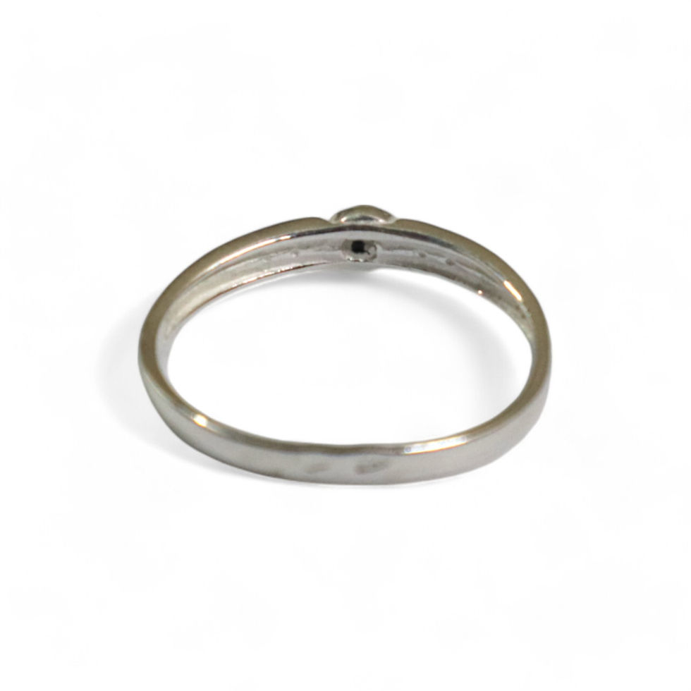 תמונה ממוזערת: טבעת כסף 925 משובצת ענבר בלטי דגם שלי