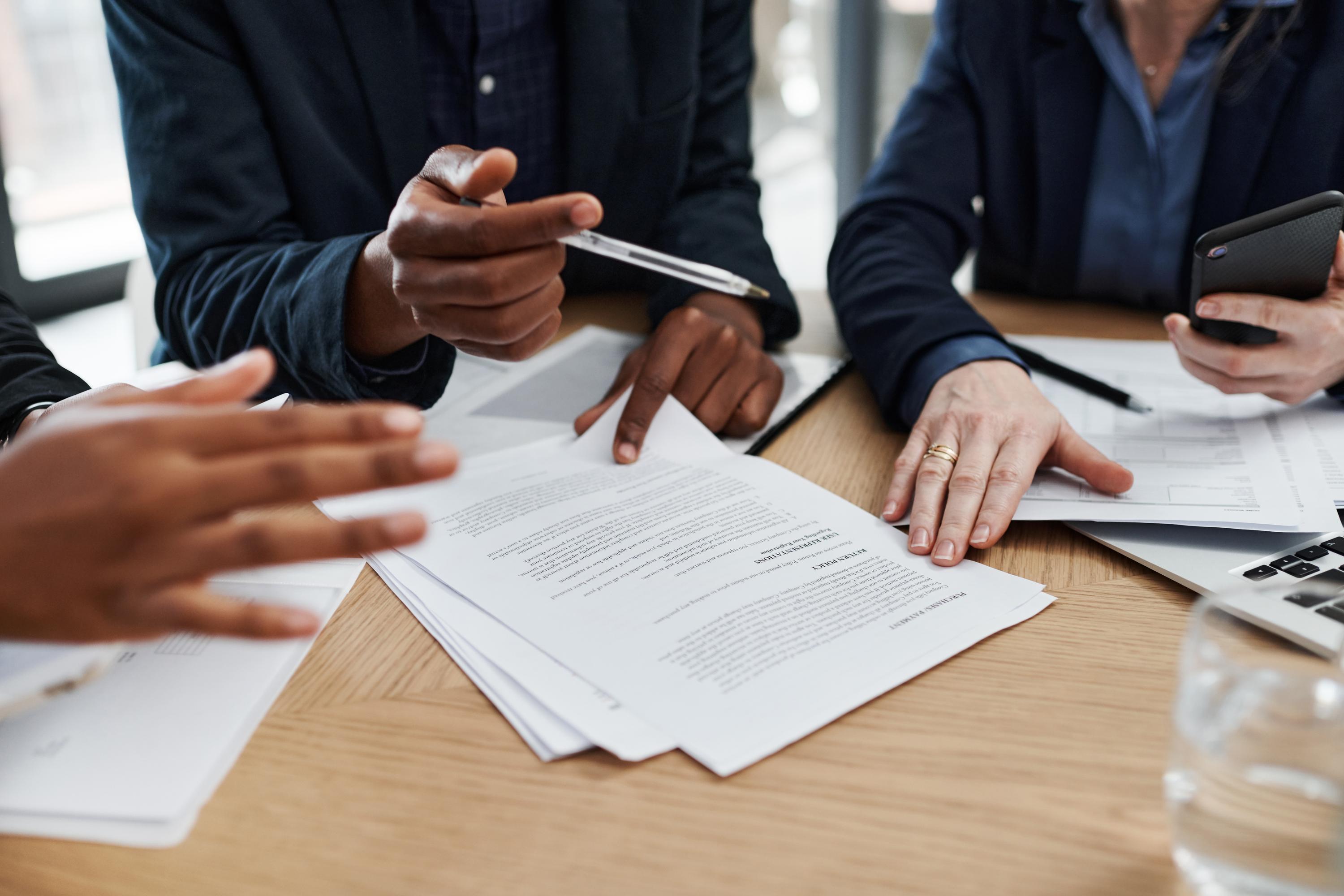 The HR Outsourcing and PEO Checklist for Growing Organizations