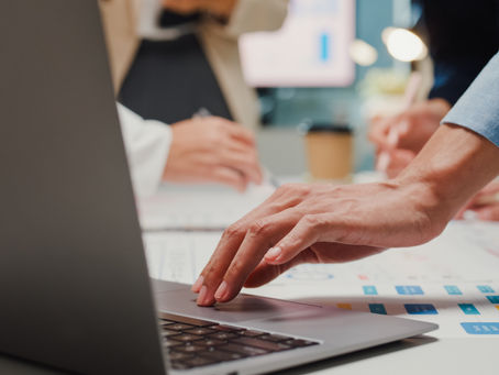 HR Outsourcing vs. PEO Services: What Businesses Need to Know