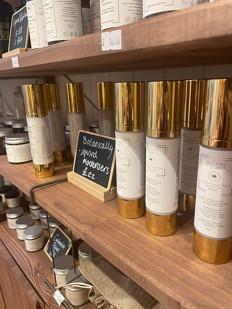 WhatsApp Image 2025-10-28 at 17.01.19 (5).jpeg