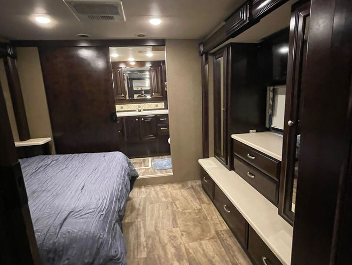 2016 THOR MOTOR COACH