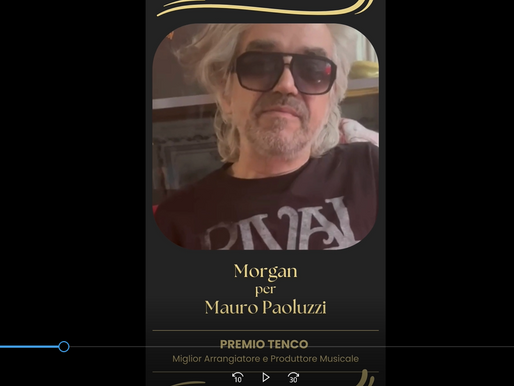 Morgan, ha voluto rendere omaggio a Mauro Paoluzzi, premiato con il Premio Tenco