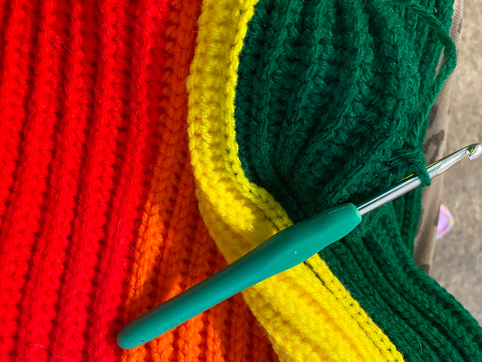 Thumbnail: Pride Cowl (Scarf)