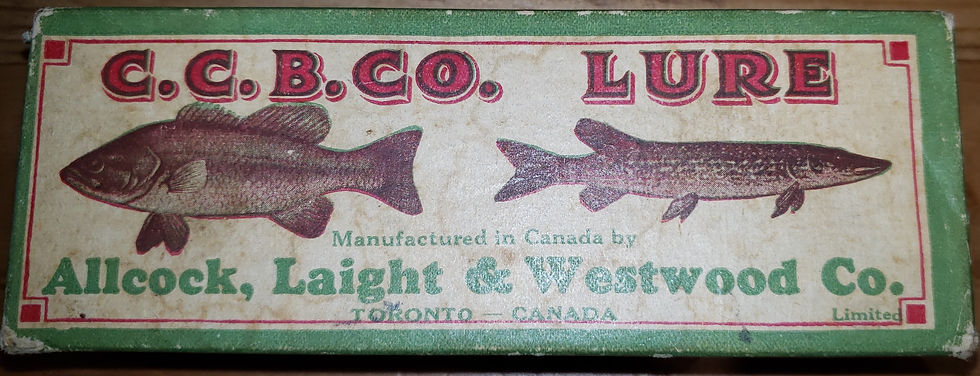 A L & W 337-2 Lure Box