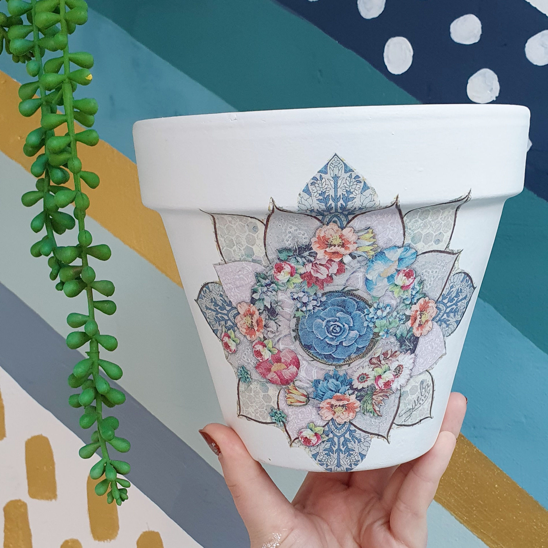 Mandala style plant pot