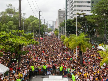 Rua da Aurora: excesso de eventos causa revolta à população