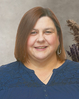 Stephenson_Zenda_391-0171 (1)_edited.jpg