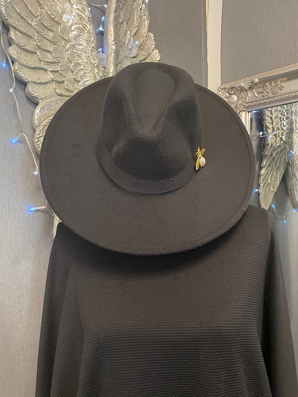 Thumbnail: Wide brim Fedora Bee 🐝 Hat 