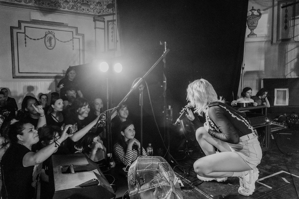 Amyl and the Sniffers 17