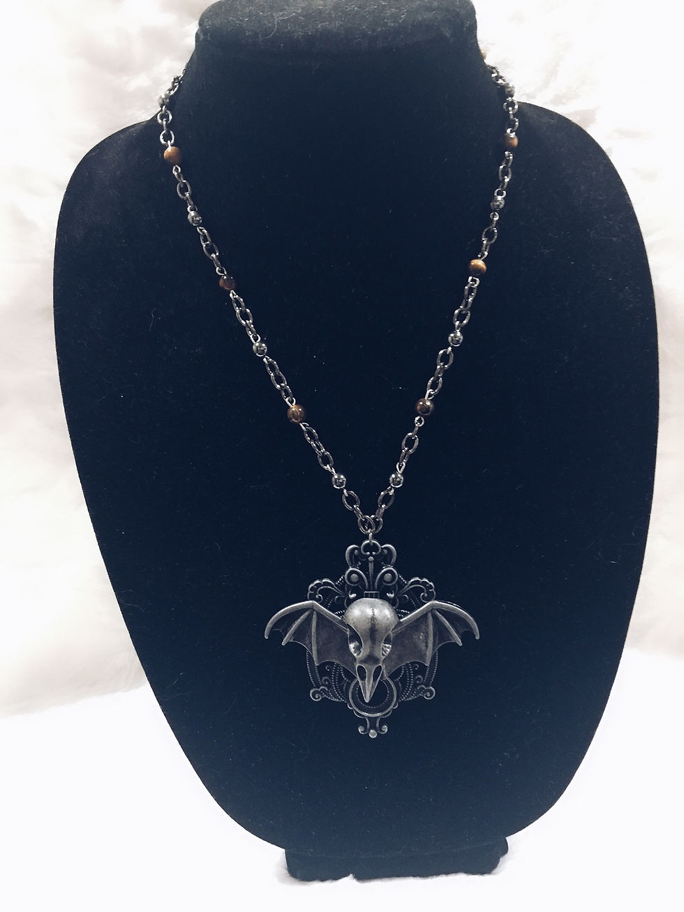 Thumbnail: Valley of death necklace