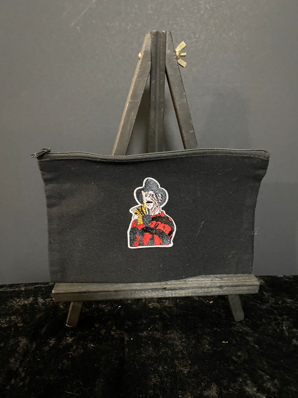 Thumbnail: horror make up bags