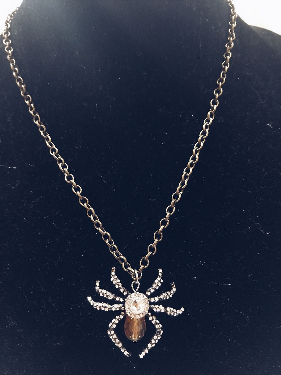Thumbnail: Spider necklace