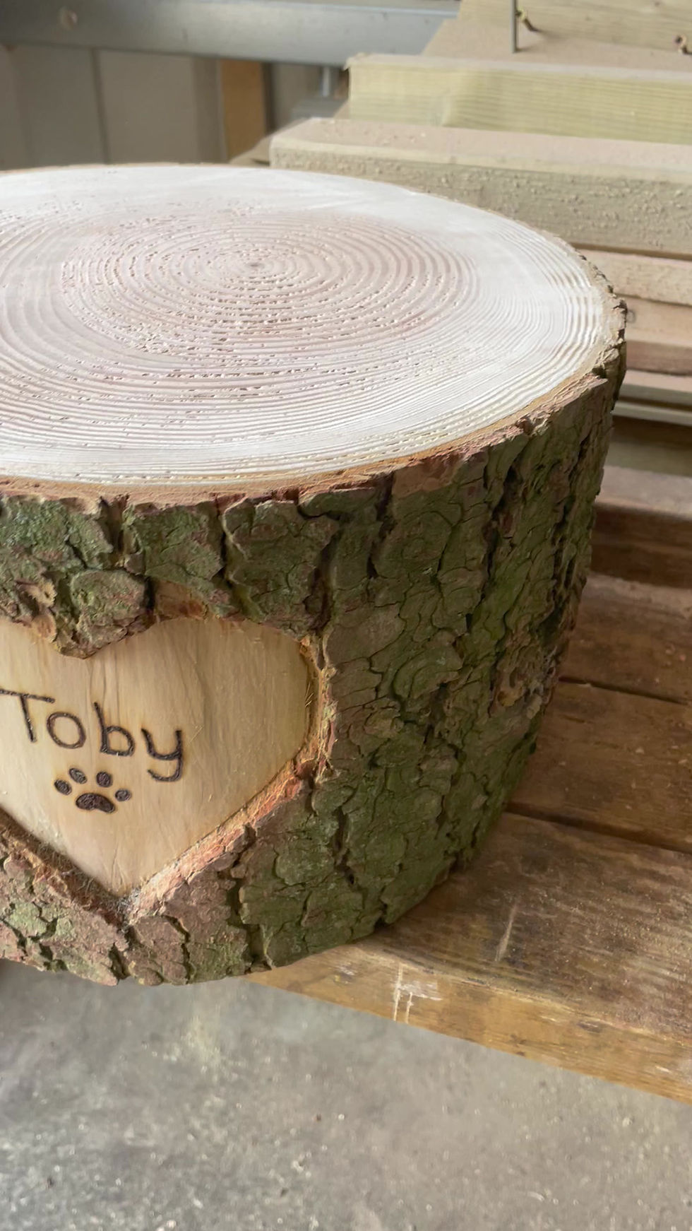 Thumbnail: Pet memorial personalised  keepsake for garden, log headstone