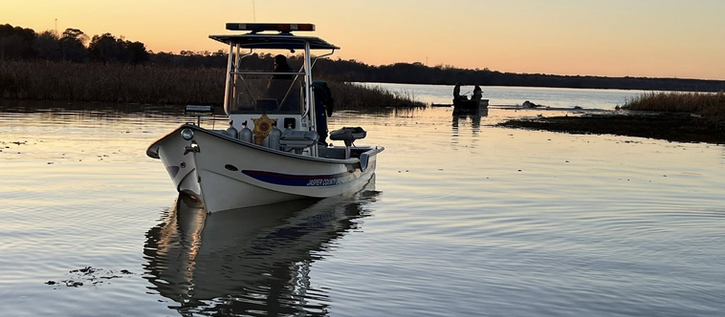 Volunteer Agencies Rescue Stranded Duck Hunters Near Dam B