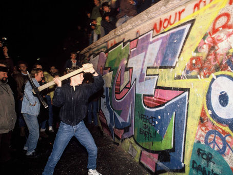DIVIDE AND CONQUER | How To Use A Wall