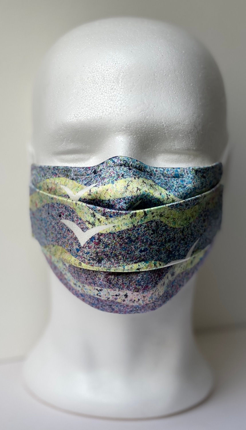 ‘Gull’ mask No 2 /green waves