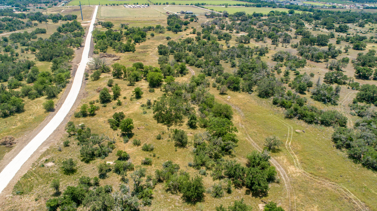 Overhead view of the road and property layout in Steel Creek Estates, TX
