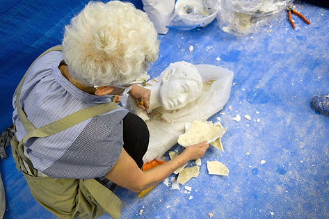 第13回現美展のテープカット