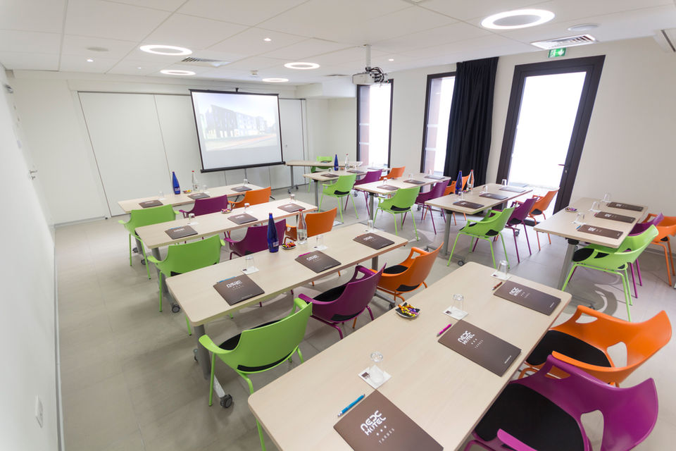 reunion pro tarbes, seminaire tarbes, nex hotel tarbes, salle de formation tarbes, hotel pour séminaire à Tarbes, salle de réunion hôtel Tarbes, séjour professionnel à Tarbes, Hotel NexHotel Tarbes