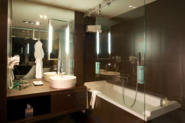 room bath tarbes hotel_hotel tarbes_hotel 4 stars tarbes centre_rexhotel_rex hot