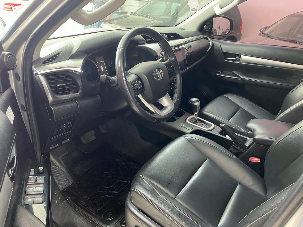 Miniatura: Hilux CD SRV 2.8