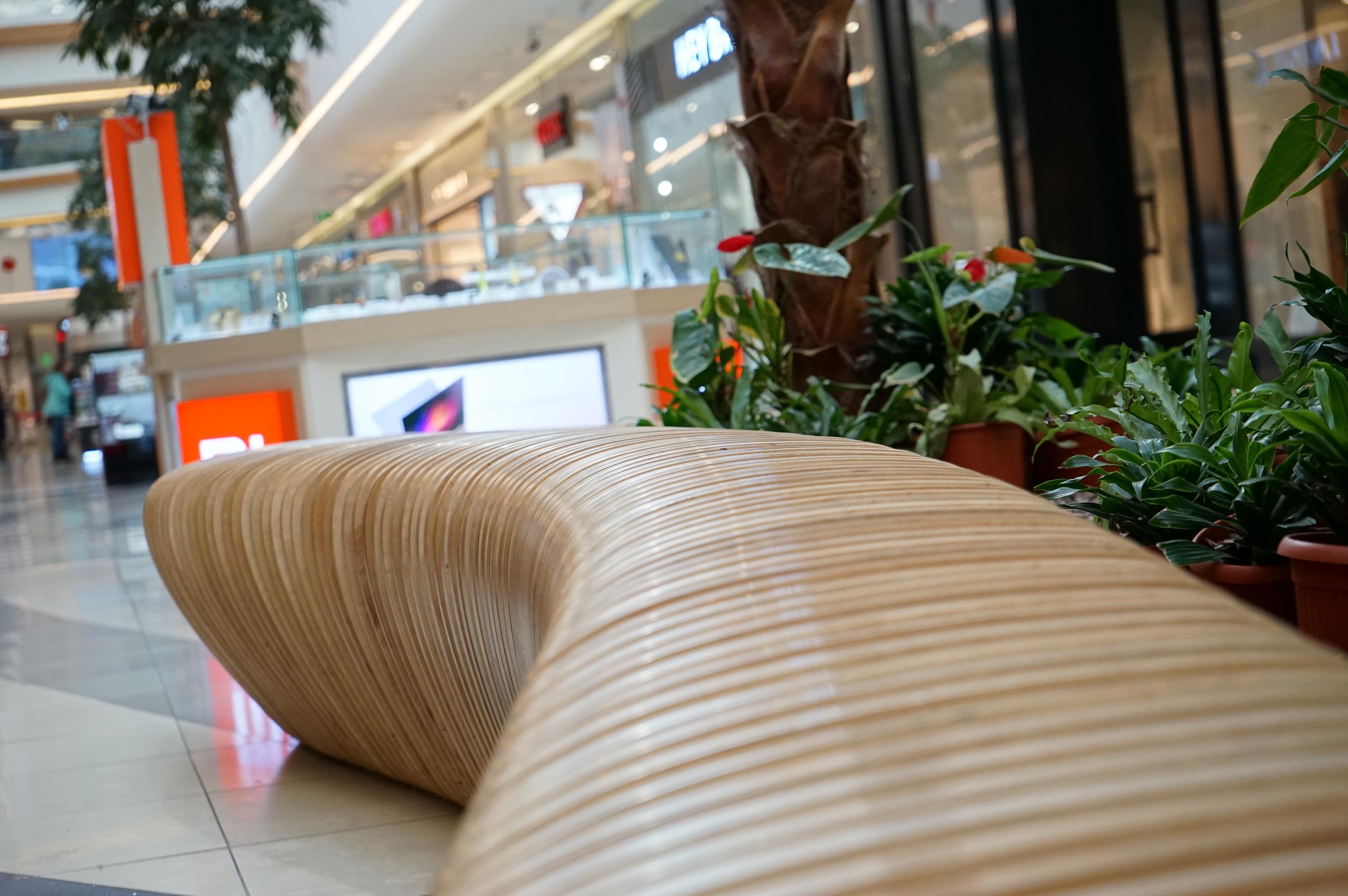 MEGA 2 Almaty — parametric benches by Parametrica · photo 32 of 39