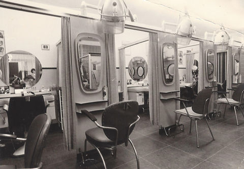 Damenfriseur.jpg