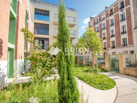 3 PIECES + BALCON + PARKING 10Min Métro 