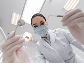 O que acontece durante a visita ao dentista?