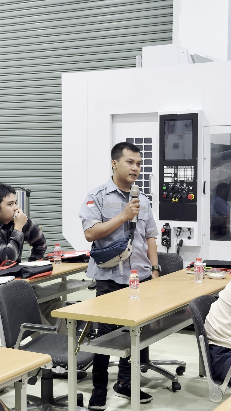 Sharing Session dan Diskusi Teknis yang Interaktif