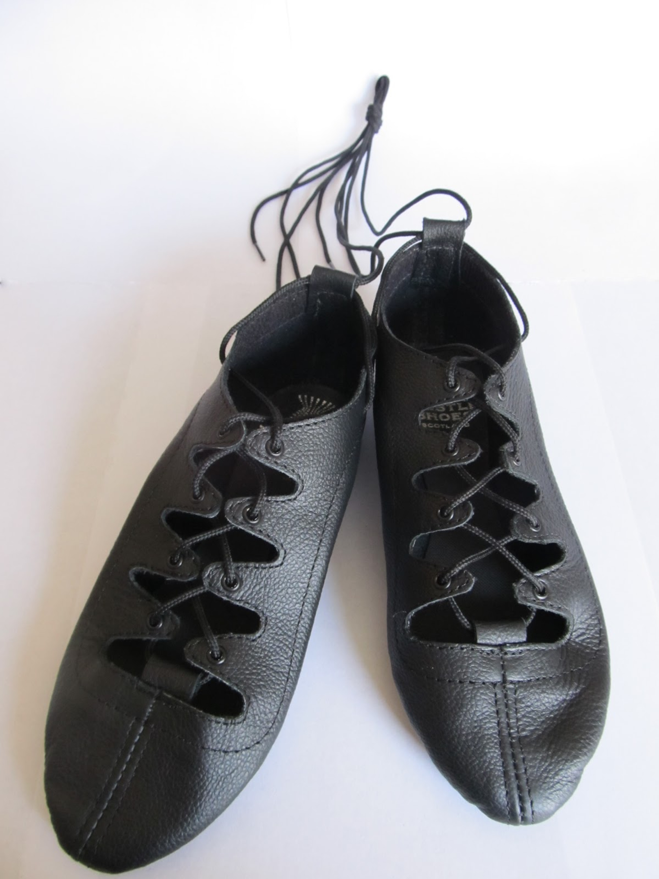 Scottish Country Dance of the Day Dance Shoes Vendors