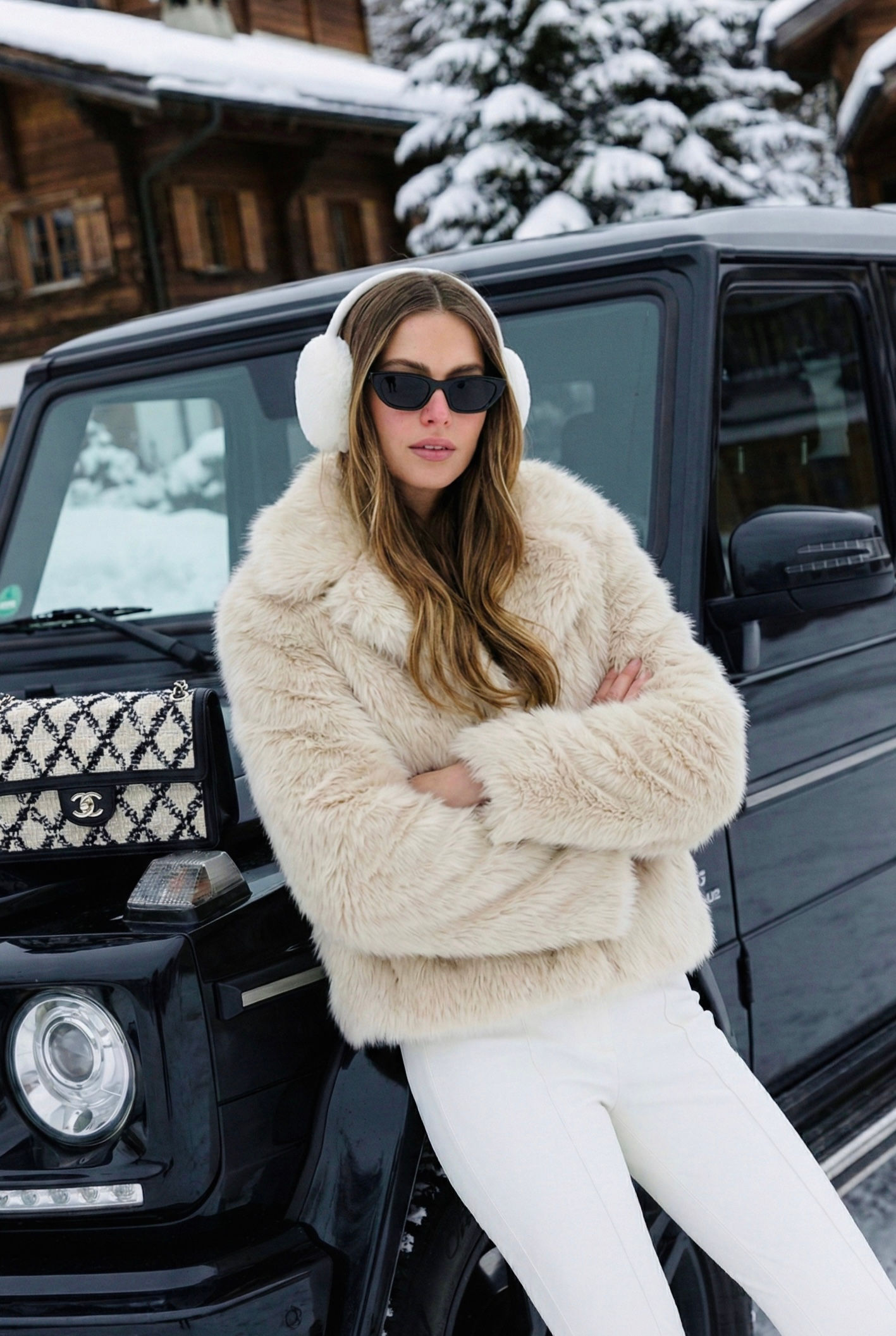 Kadın Ekru Suni Kürk Ceket  – Kancalı Kapama, Çift Cepli