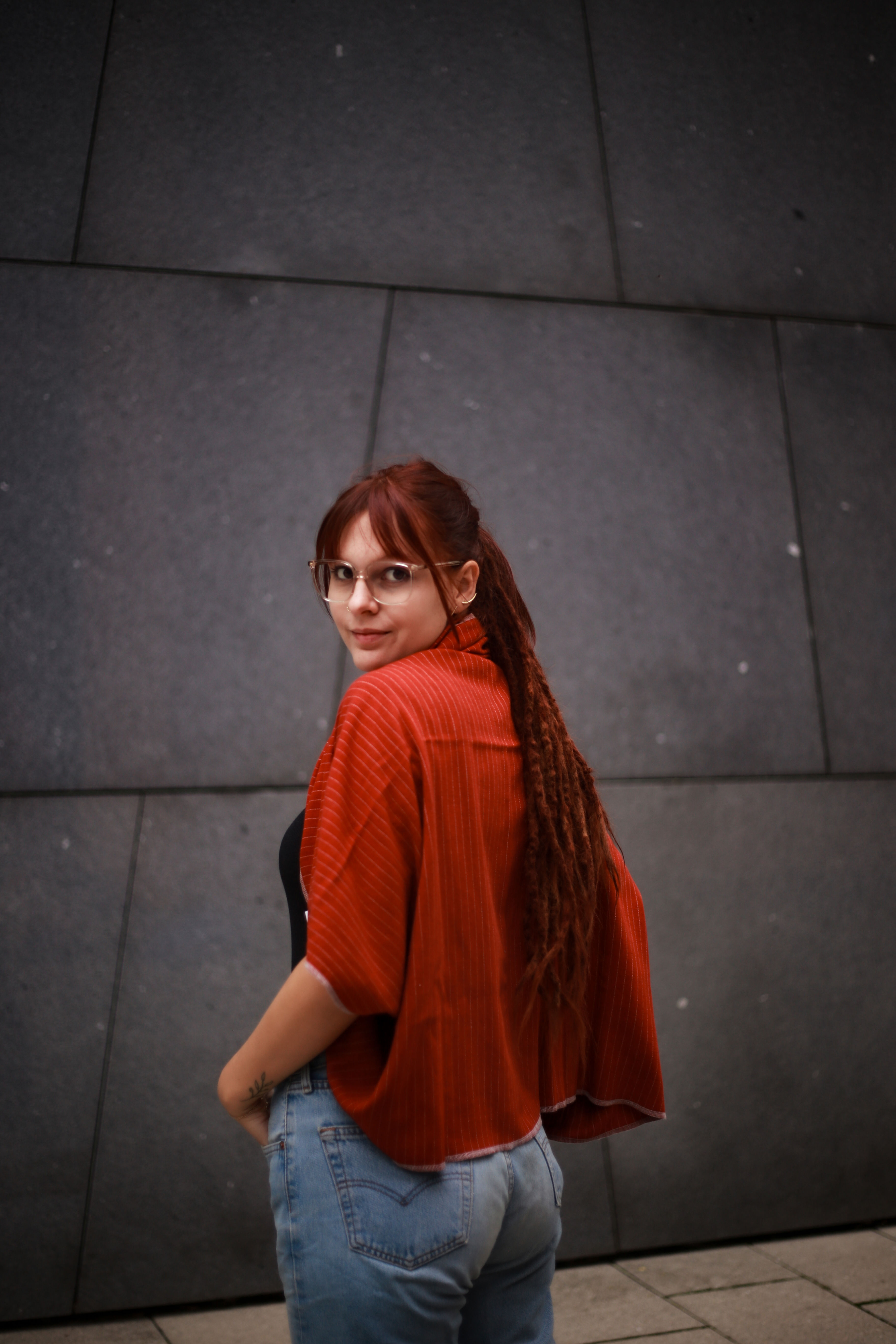 Shrug Linen Nadelstreif Pomodoro