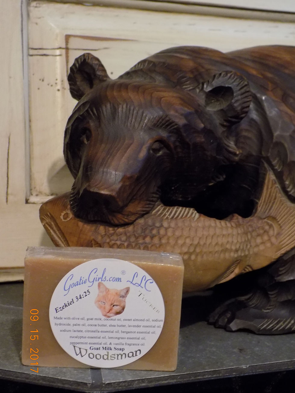 Woodsman Essential Oil Blend Goat Milk Soap