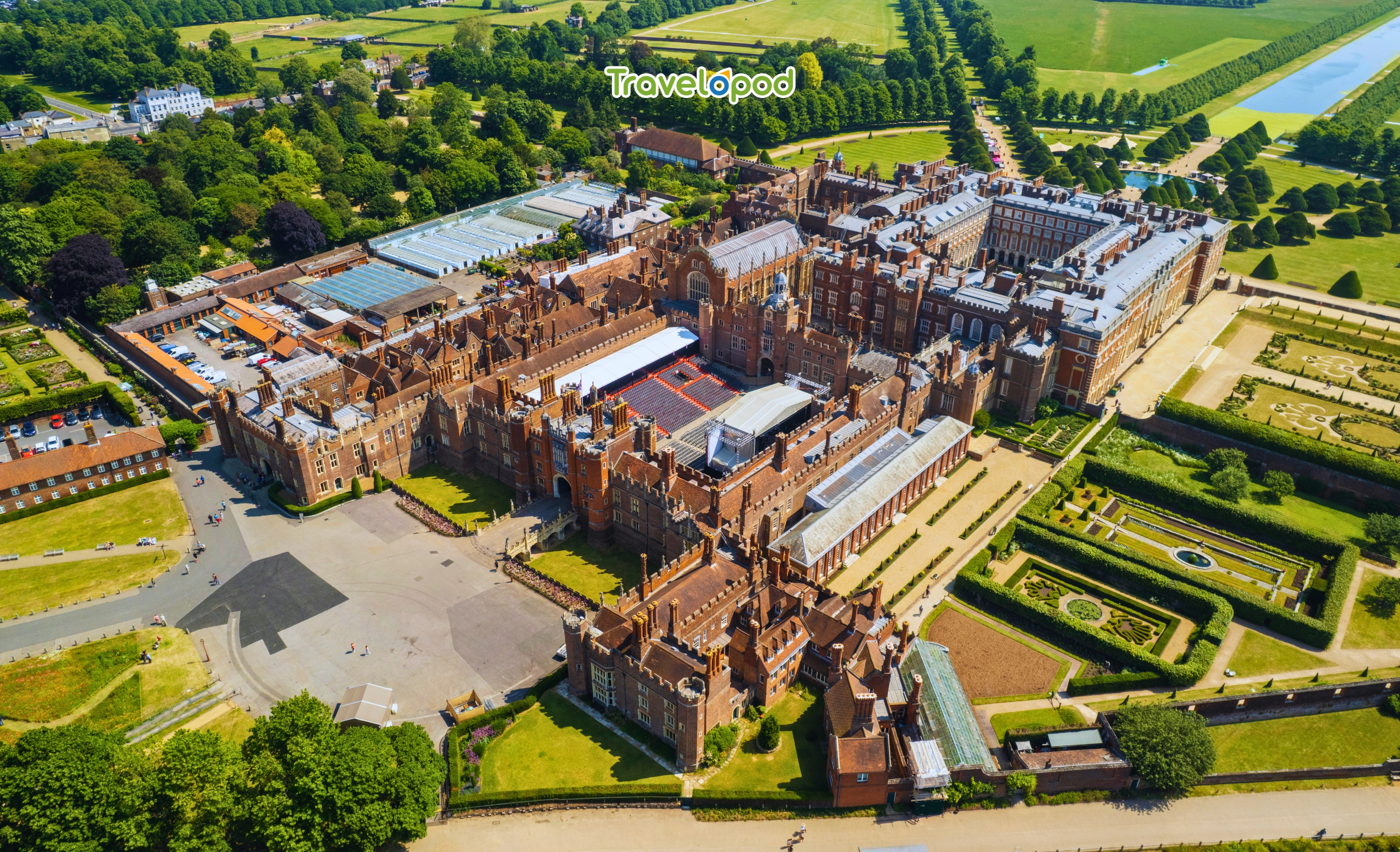 Hampton Court Palace 